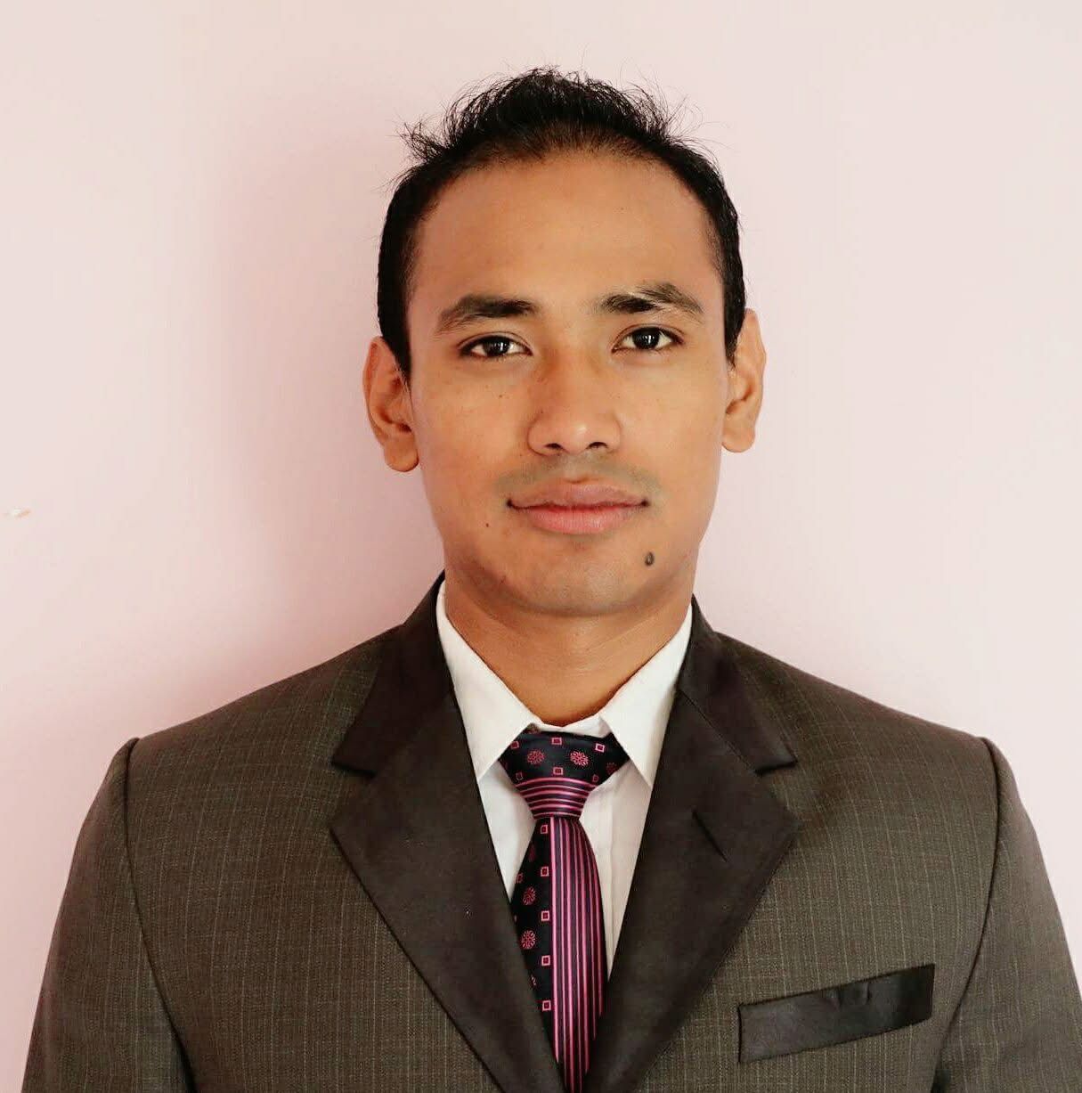 Dr. Dinesh Sukamani